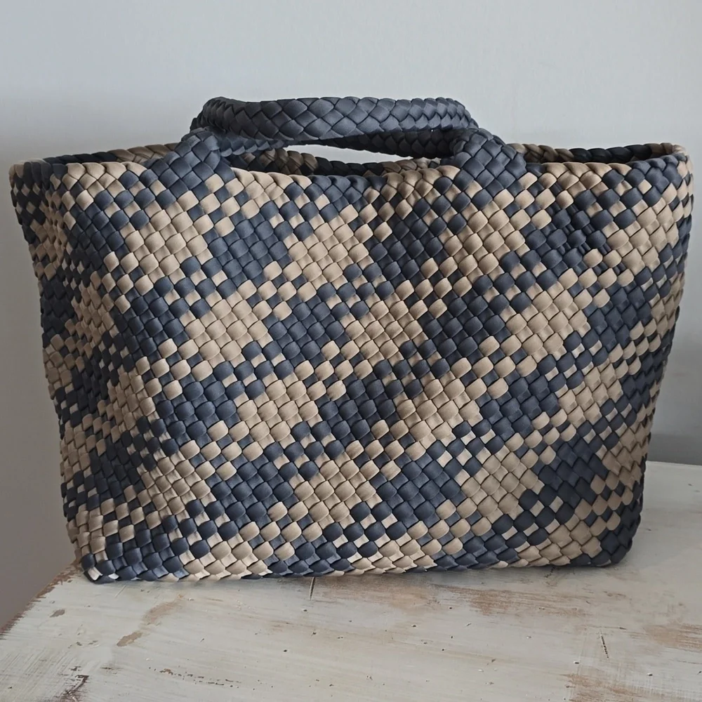 Naghedi St. Barths Medium Tote With Pouch - Picture 4 of 15